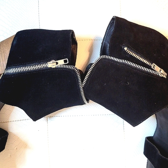 STYLISH OPEN TOE BLOCK HEEL SUEDE BOOTIE ZIPPER ACCENTS GREAT CONDITION - Picture 8 of 12